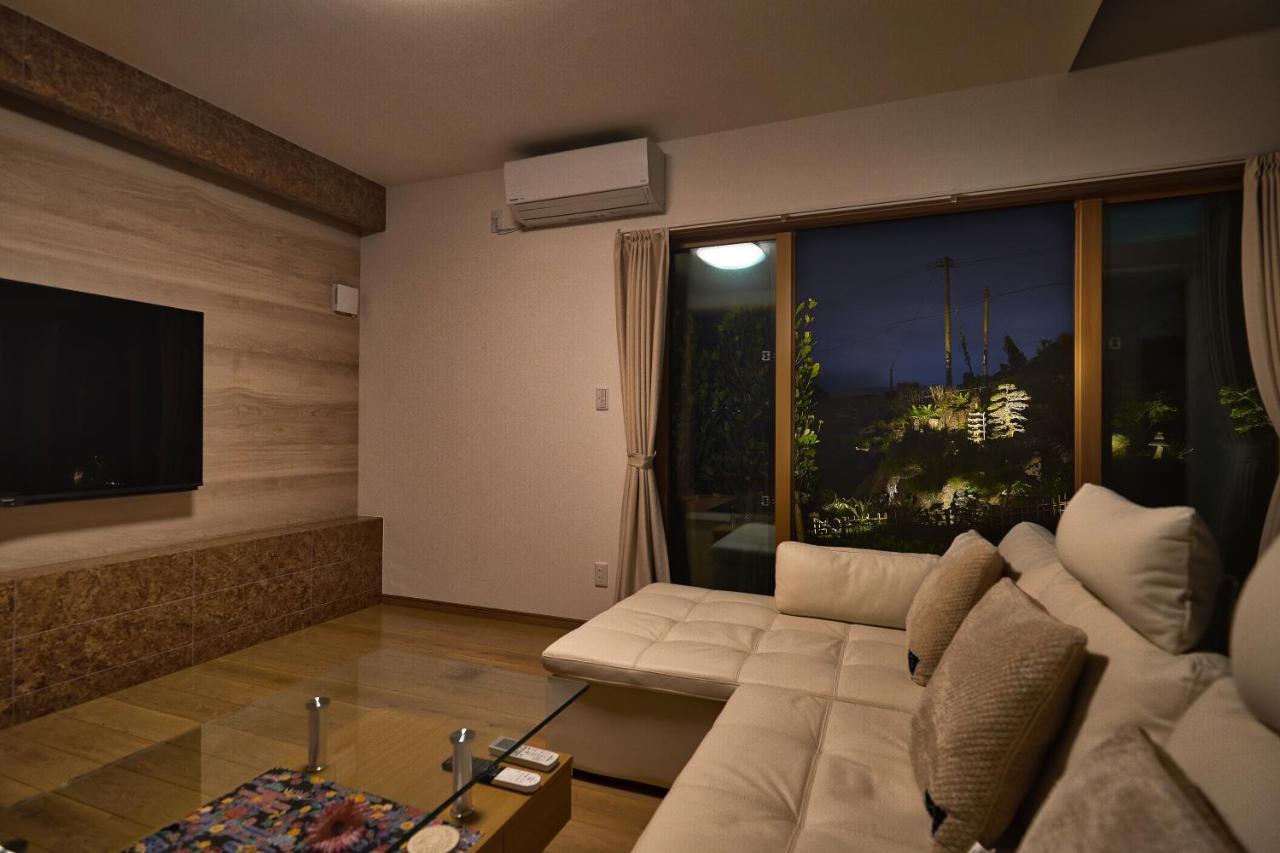 Private Villa Churaya Yaedake Bettei Motobu Εξωτερικό φωτογραφία